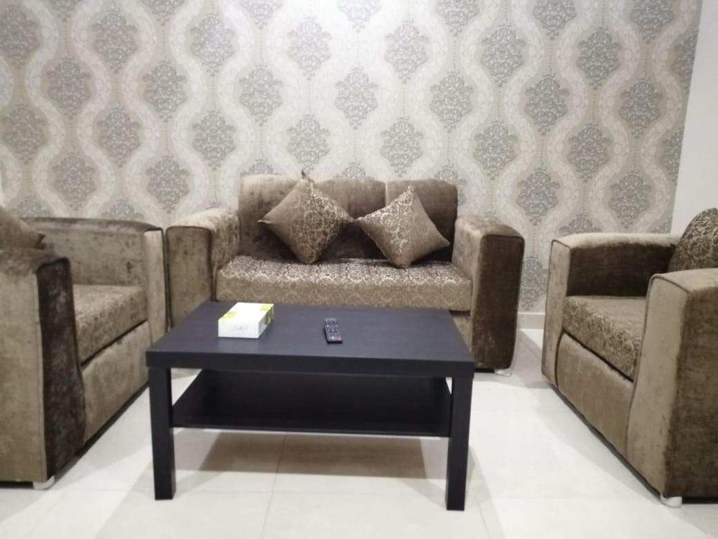 Rozana For Monthly And Yearly Rent Džidda Exteriér fotografie